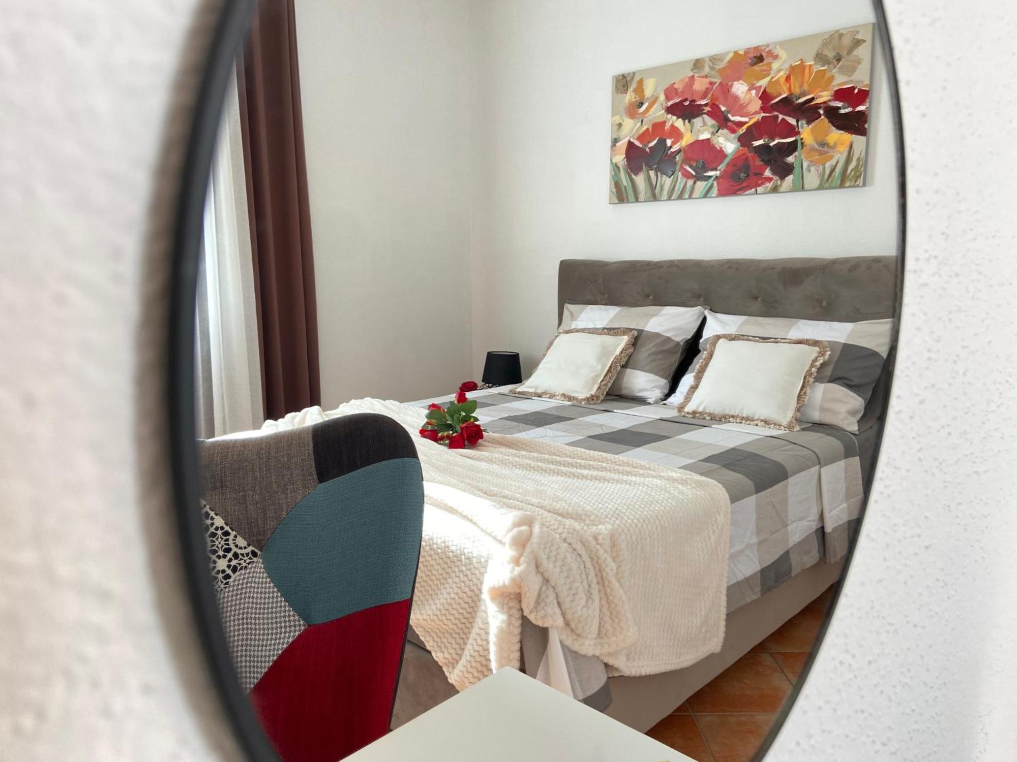 Apartments Tomi & Ivana Трогір Екстер'єр фото